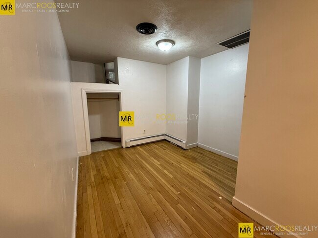 Photo - 469 Commonwealth Ave Unidad B1