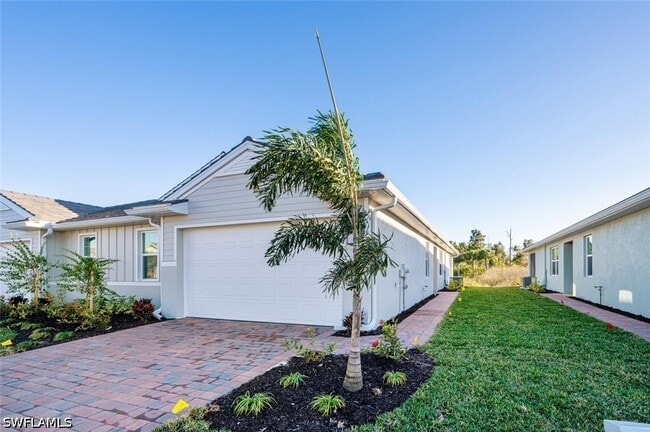 Building Photo - 1066 Enbrook Lp