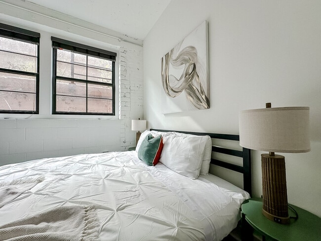 Photo - 701 E 2nd St N Unidad ID1074455P