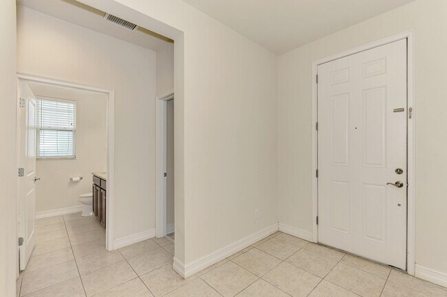 Photo - 4417 Conchfish Ln