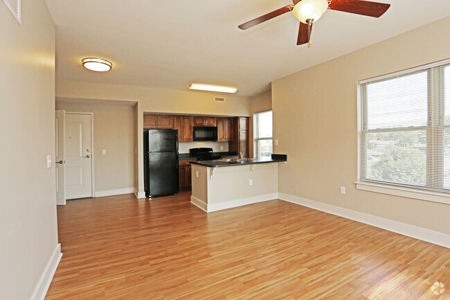 2BR, 1BA - Living Room & Kitchen