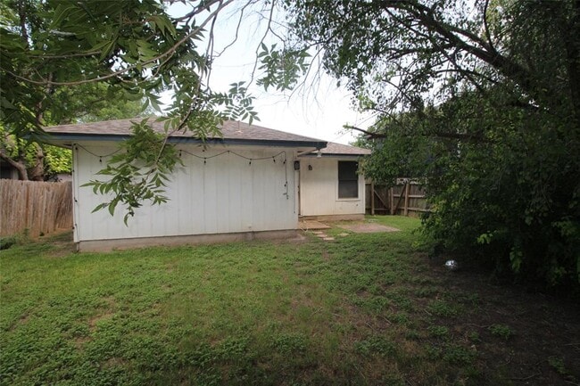 Photo - 734 Latteridge Dr