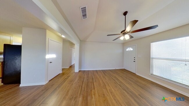 Photo - 501 N Lampasas St