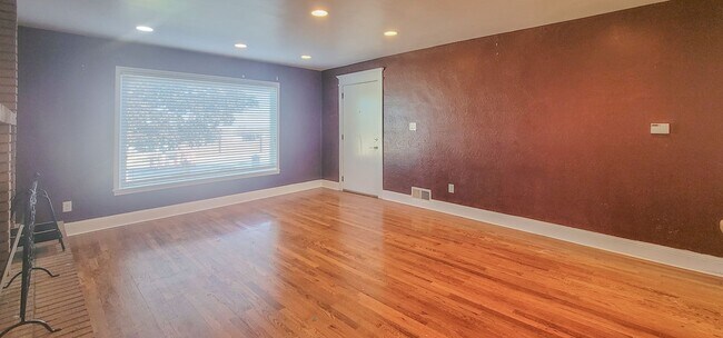 Photo - 2551 S Orchard Drive (Simons) Unit Simons North