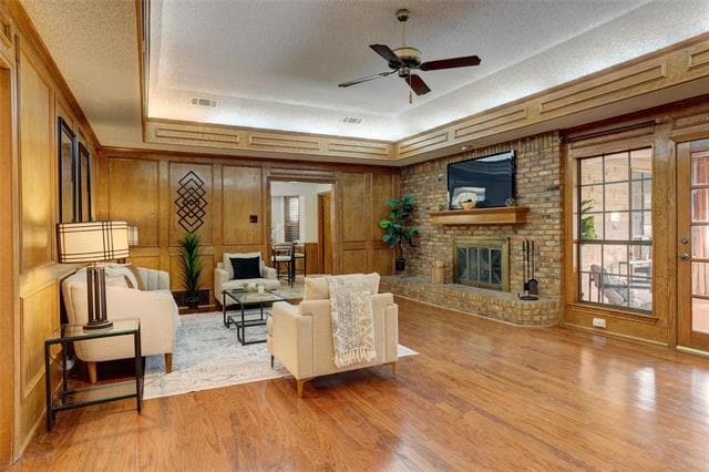 Photo - 2918 Apple Valley Dr