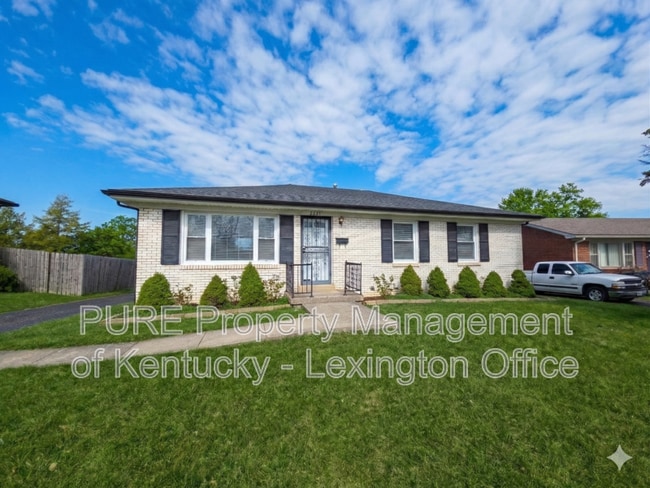 Building Photo - 2225 Sandra Ct