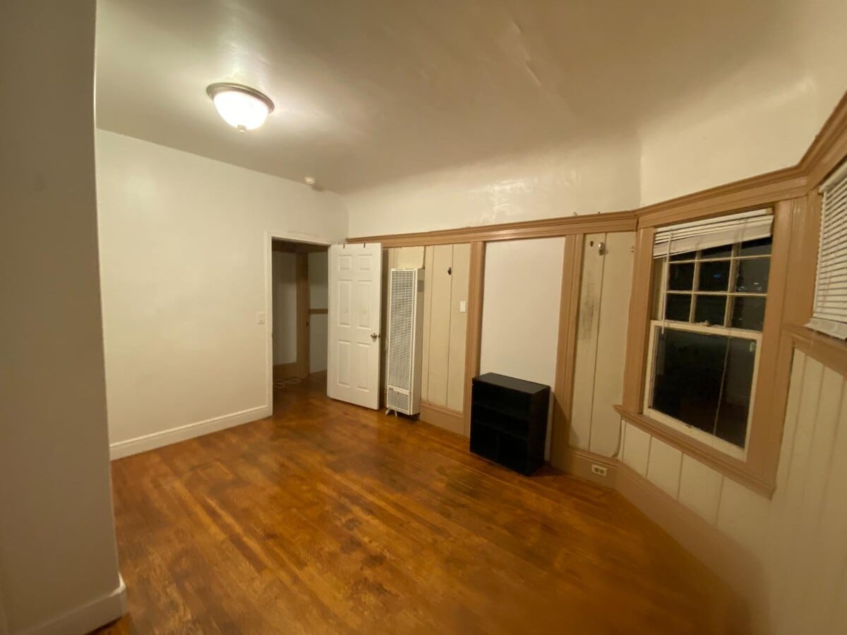 Photo - 2438 Haste St