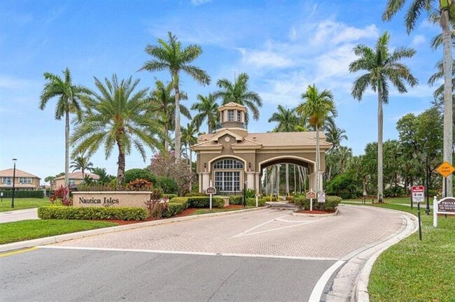 Building Photo - 5418 Sunseeker Blvd