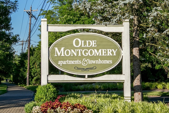 Olde Montgomery Apartments & Townhomes - Olde Montgomery