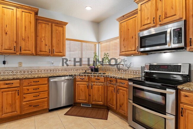 Photo - 13697 S Tom Shoemaker Cir