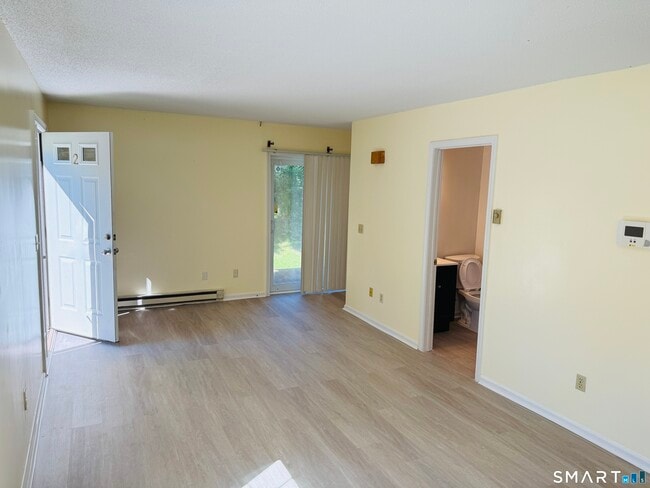 64 Deerwood Ln Unit 2