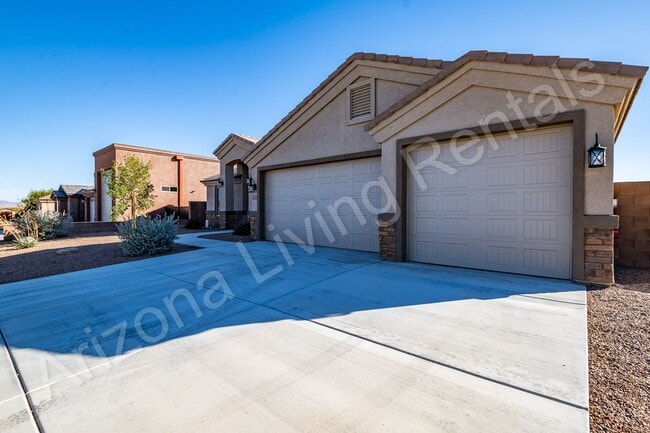Photo - BEAUTIFUL 4 BEDROOM HOME