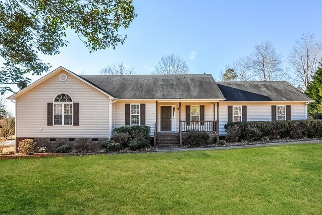 Photo - 77 Smiths Creek Dr House