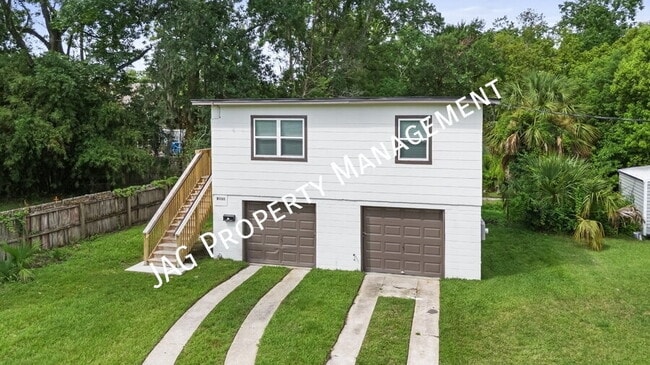 Photo - 1074 Day Ave