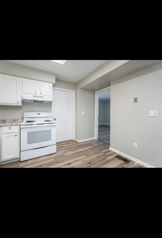 Photo - 45 Edgebrooke Dr