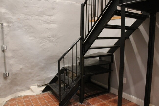 Photo - 49 Brimmer St Unit 10