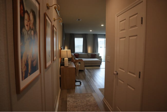 Photo - 7887 Merchants Way