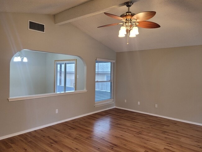 Photo - Lovely 3/2 Home Off Tezel Rd