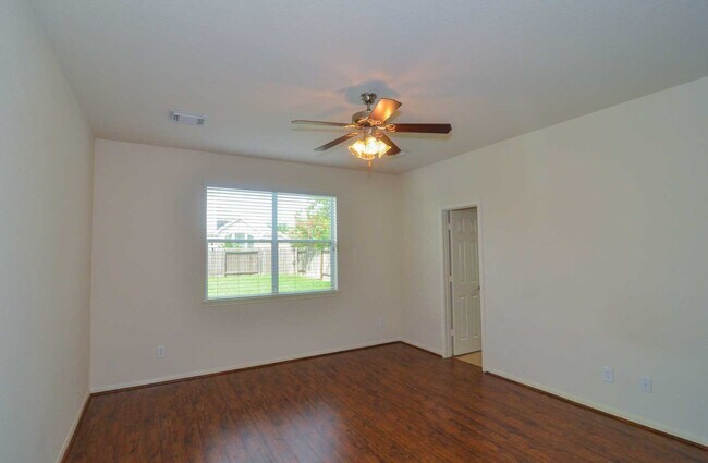 Photo - 5111 Peabody Hill Ln