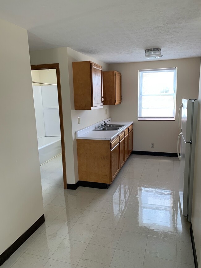 Photo - 930 4th St Unidad B