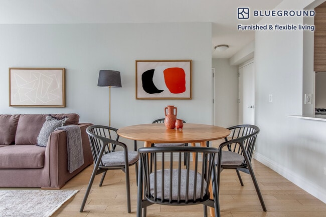 Photo - 235 W 48th St Unit SI FL40-ID1400
