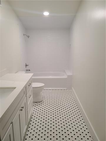 Photo - 422 Hamilton St