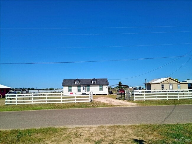 Building Photo - 12 Valdez Rd