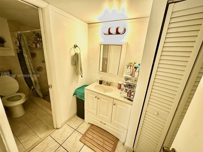 Photo - 5501 NW 7th St Unit E305