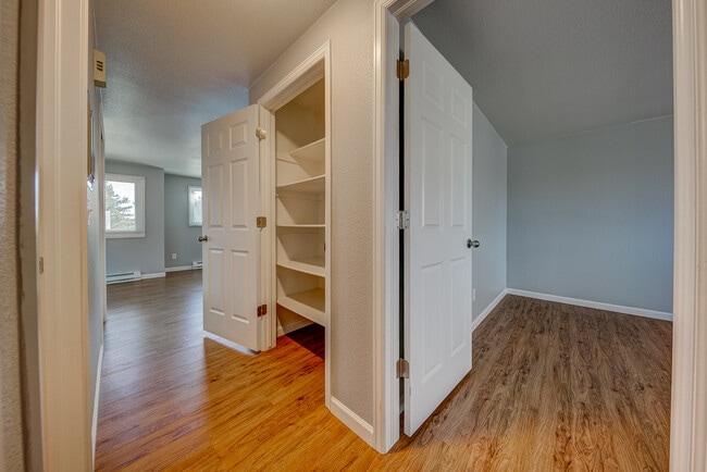 1030-2601 Davidson Dr