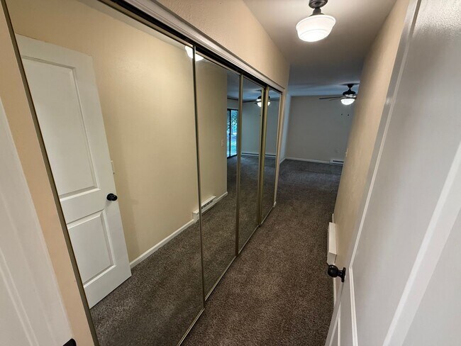 Photo - 13950 E Oxford Pl