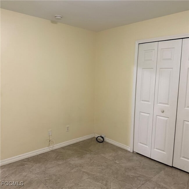 Photo - 4707 25th St SW