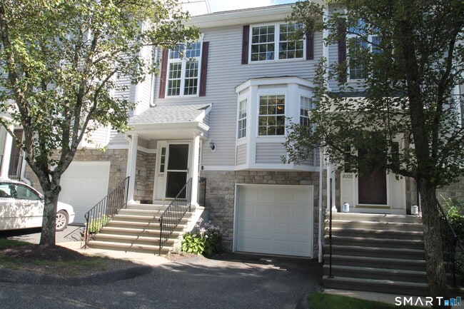 Photo - 8005 Heartwood Ln Unit 8005