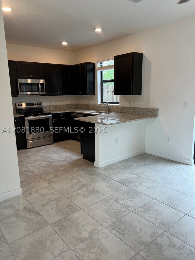 Photo - 20578 NE 2nd Ct
