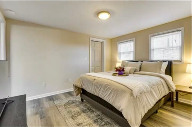 Photo - 1108 Valley View Ave