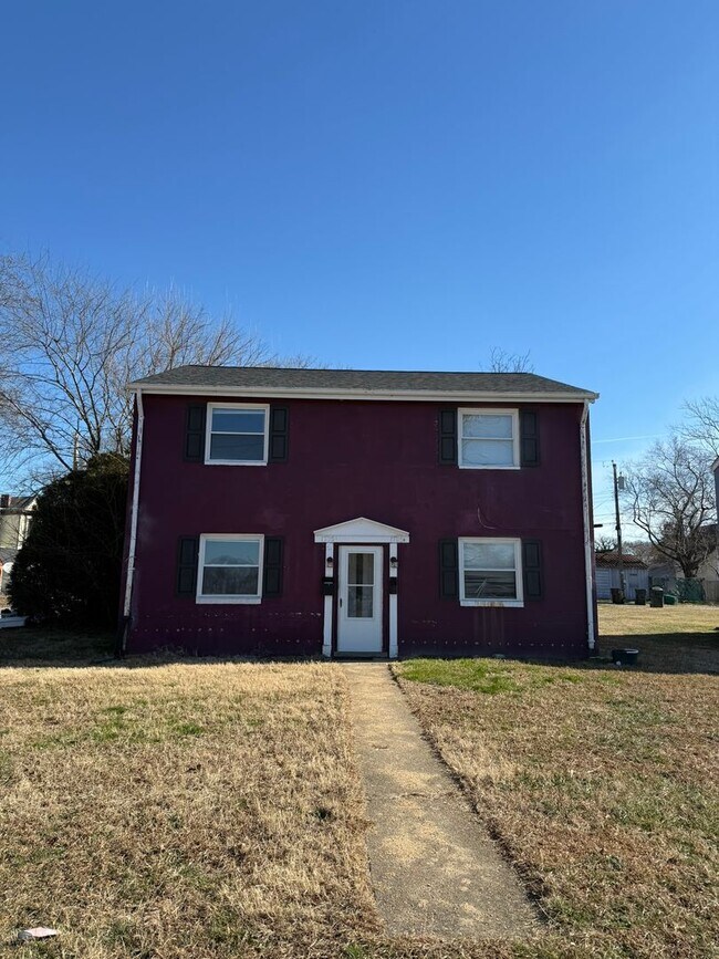 Building Photo - 1705 Lamb Ave Unit A