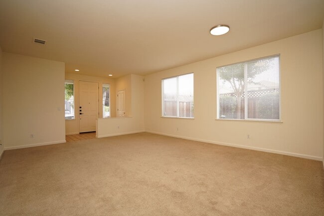 Photo - Spacious Home in Excellent Location!