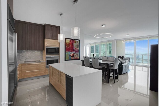 Photo - 3 br, 3 bath Condo - 2020 N Bayshore Dr