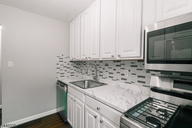 Photo - 2467 NJ-10 Unit 1B