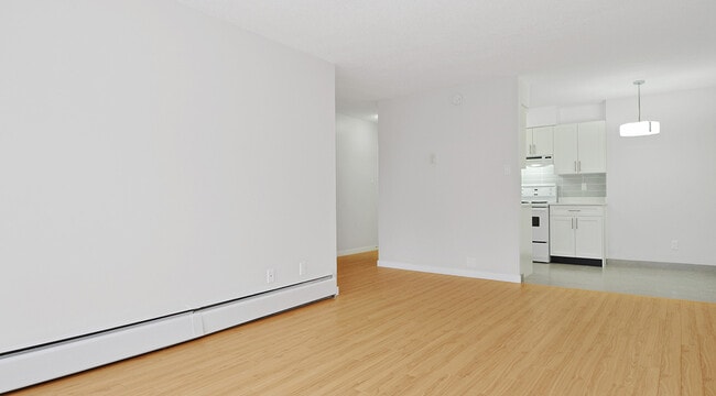 Photo - Royale Unit 00204