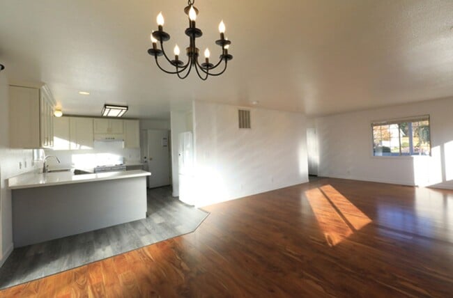 Photo - Spacious 3/2 with large yard