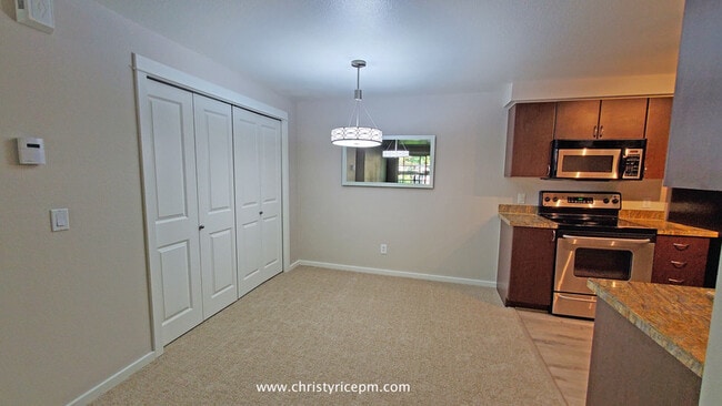 Photo - 215 9th St Unit #D201