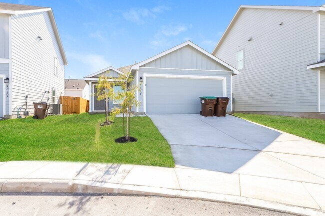 Photo - 4332 Levee Rdg