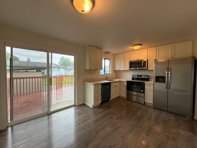 Photo - 1007 Pine St