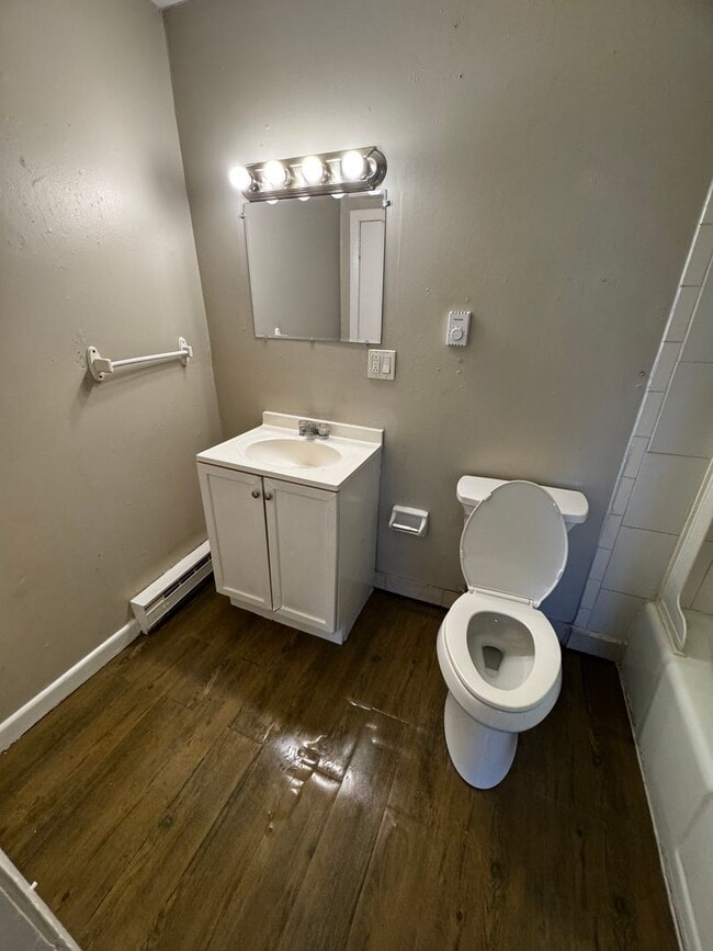 Photo - 13 Dey St Unit A