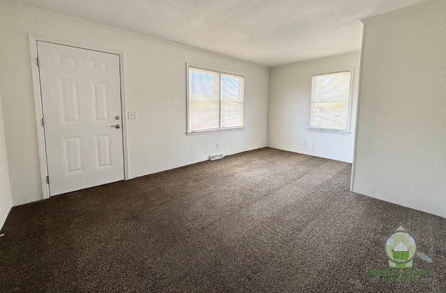 Photo - 113 Fowler Rd