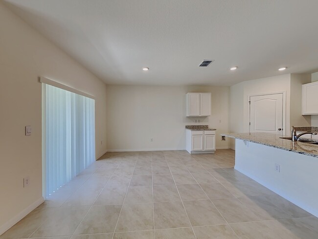 Photo - 2912 Sunridge Lp