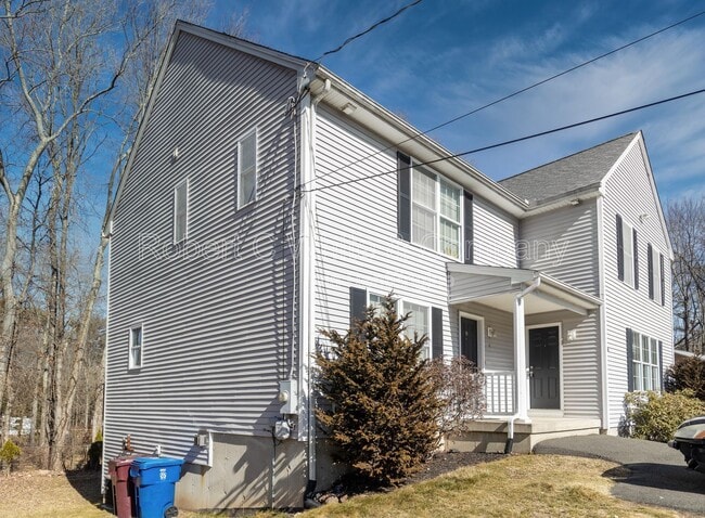 Photo - 10 Winthrop Dr