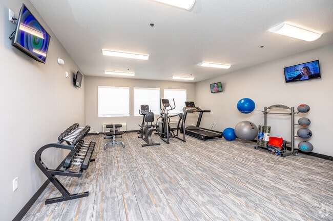 Fitness Center - Boulevard Apartments & Townhomes