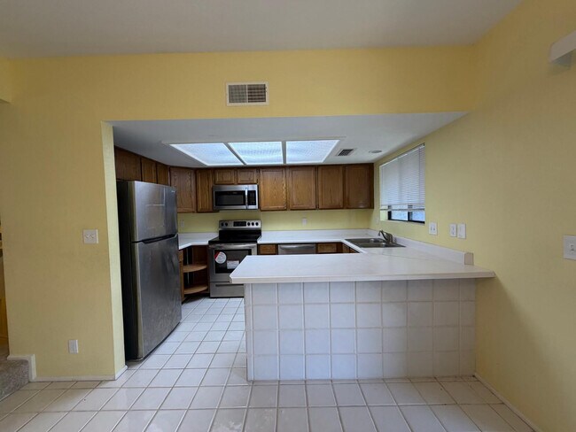 Photo - 2524 S El Paradiso