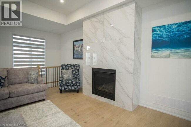 Photo - 14 Bowen Pl